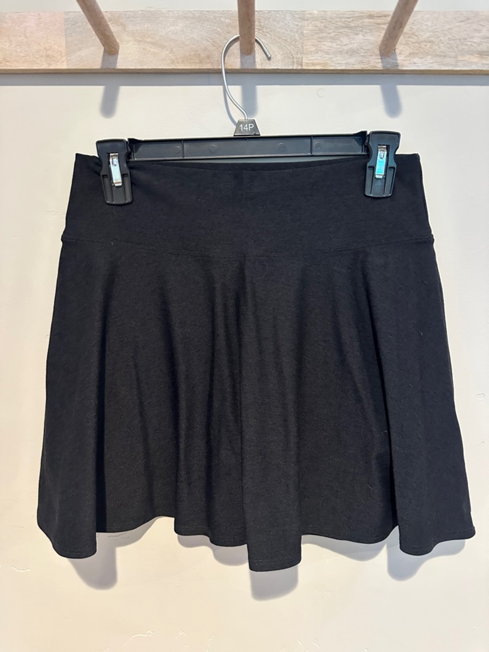 Old Navy Black Athletic Skirt - Women's Flared Skater